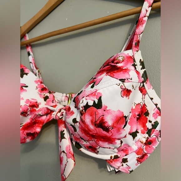 Guess Womens Floral Red Swim Suit Bra Top size 34D - Picture 5 of 9
